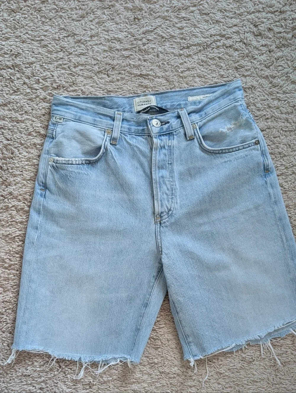 Citizens of Humanity Annina High-Rise Raw Hem Denim Shorts - Picture 2 of 14